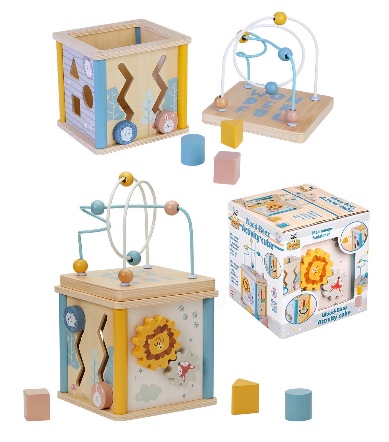 WOOD BEEZ Aktivity Cube i træ med hammerbræt og farverige knapper til småbørn